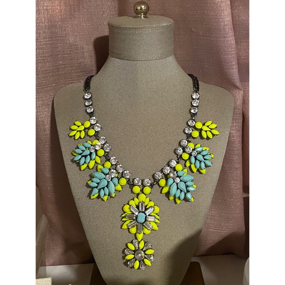 Adjustable Neon Statement Necklace - Picture 3 of 3